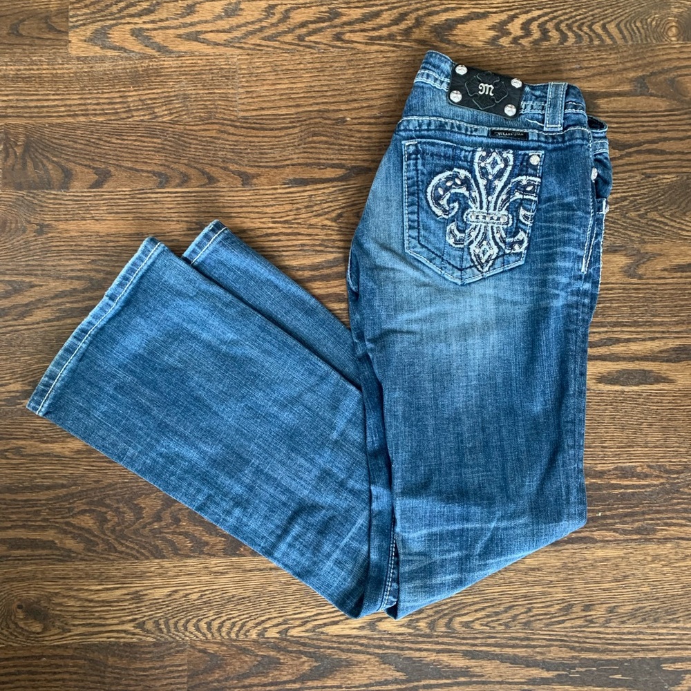 Miss Me Mid Rise Embellished Fleur-De-Lis Pocket Bootcut Jeans